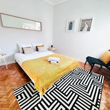 The Crespo House - No 4d - & * Lisbon